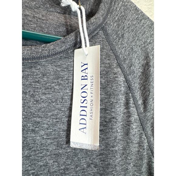 Addison Bay Womens Long Sleeve Thumb Holes Gray Athletic Style‎ Shirt Size Large - Picture 3 of 5